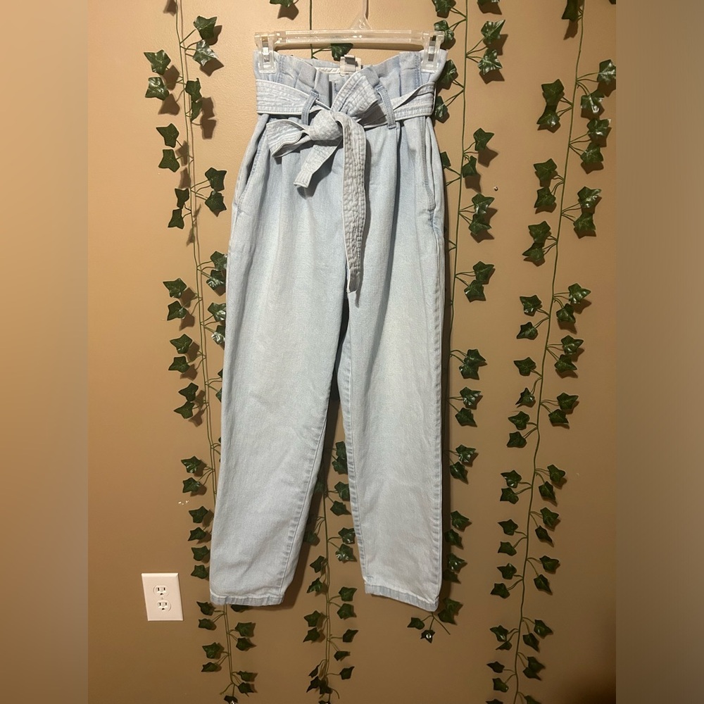 🛑 SOLD~. A New Day Paperbag Jeans